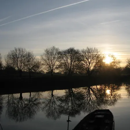 Murmures De Loire Hébergement de vacances *